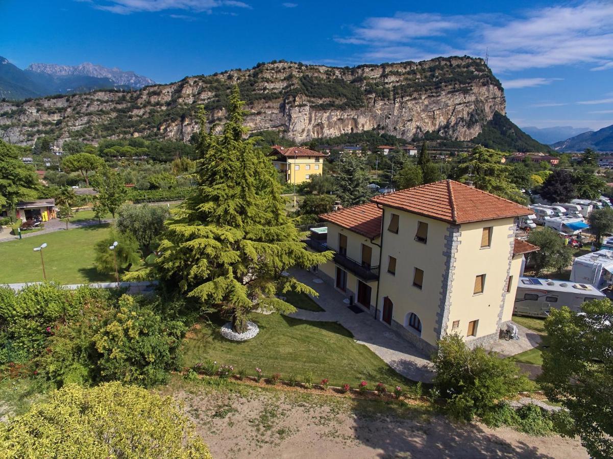 Villa Torbole Torbole Sul Garda Εξωτερικό φωτογραφία